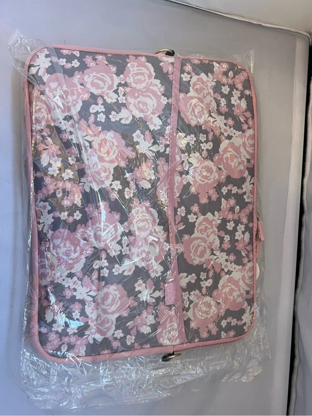 Quip Floral Laptop Sleeve in Pink and Gray